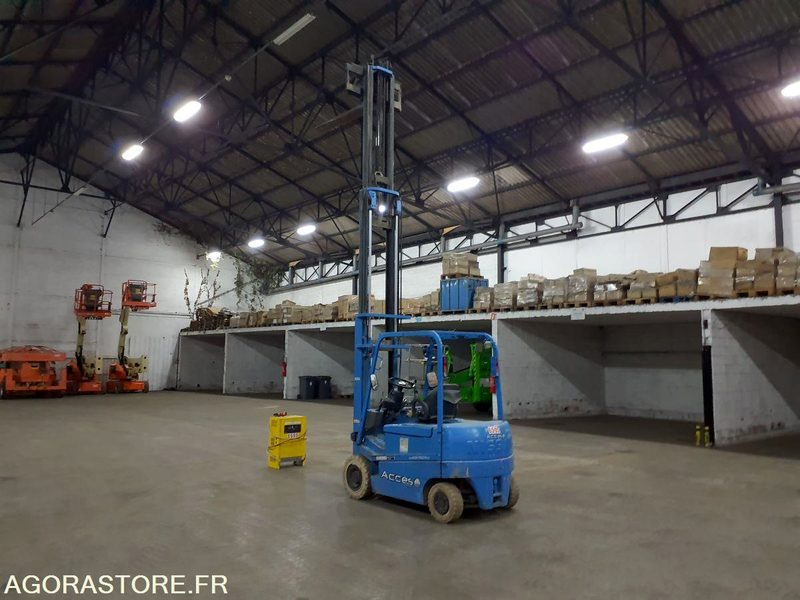 Chariot élévateur ELEC 2.5T Triplex 5,5M NISSAN QO2L25 - Carretilla elevadora eléctrica: foto 1 Chariot élévateur ELEC 2.5T Triplex 5,5M NISSAN QO2L25 - Carretilla elevadora eléctrica: foto 1