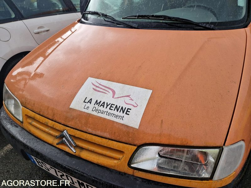 Citroën Berlingo- 128088 -2002- BS720MD - Furgoneta pequeña: foto 3 Citroën Berlingo- 128088 -2002- BS720MD - Furgoneta pequeña: foto 3