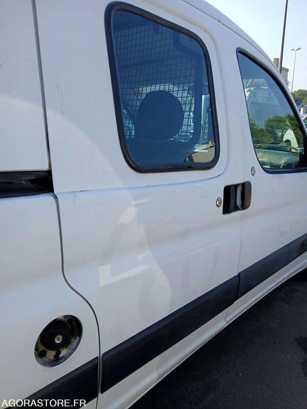 Citroën Berlingo 715 AHG 42 64 973 KMS - Furgoneta pequeña: foto 4 Citroën Berlingo 715 AHG 42 64 973 KMS - Furgoneta pequeña: foto 4