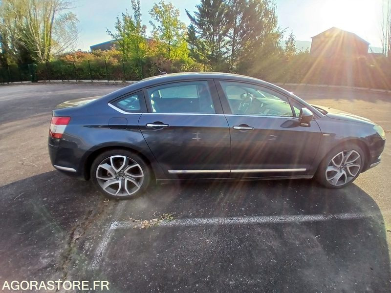 Citroën C5 – Diesel – 2016-217 349 km - Coche: foto 3 Citroën C5 – Diesel – 2016-217 349 km - Coche: foto 3