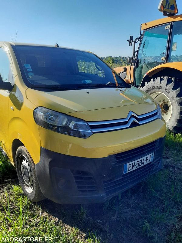 Citroën Jumpy - 2016 - 142000km - Furgoneta pequeña: foto 4 Citroën Jumpy - 2016 - 142000km - Furgoneta pequeña: foto 4