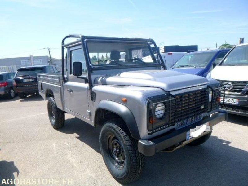 DEFENDER -Land Rover - 2011 - 131930km - 122ch - SUV/ Todoterreno: foto 1 DEFENDER -Land Rover - 2011 - 131930km - 122ch - SUV/ Todoterreno: foto 1
