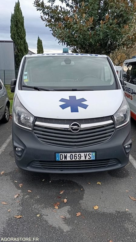 DW-069-VS - Non Roulant - OPEL VIVARO - VASP  - 328 164 Kms - Ambulancia: foto 2 DW-069-VS - Non Roulant - OPEL VIVARO - VASP  - 328 164 Kms - Ambulancia: foto 2