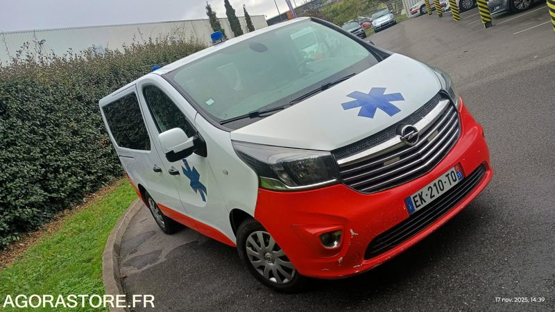 EK-210-TQ - Roulant - OPEL VIVARO - VASP - 508 459 Kms - Ambulancia: foto 4 EK-210-TQ - Roulant - OPEL VIVARO - VASP - 508 459 Kms - Ambulancia: foto 4