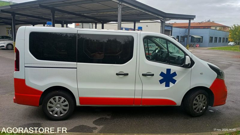 EK-210-TQ - Roulant - OPEL VIVARO - VASP - 508 459 Kms - Ambulancia: foto 1 EK-210-TQ - Roulant - OPEL VIVARO - VASP - 508 459 Kms - Ambulancia: foto 1