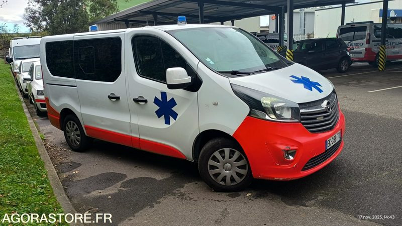 EK-338-TQ - Roulant - OPEL VIVARO - VASP - 510 896 Kms - Ambulancia: foto 1 EK-338-TQ - Roulant - OPEL VIVARO - VASP - 510 896 Kms - Ambulancia: foto 1