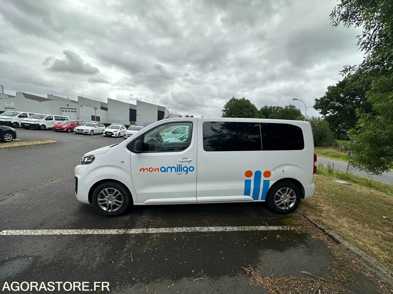 EM-645-ZF - Roulant - VP - 9 Places - Jumpy SPACE TOURER - 210 716 Kms - Minibús, Furgoneta de pasajeros: foto 2 EM-645-ZF - Roulant - VP - 9 Places - Jumpy SPACE TOURER - 210 716 Kms - Minibús, Furgoneta de pasajeros: foto 2