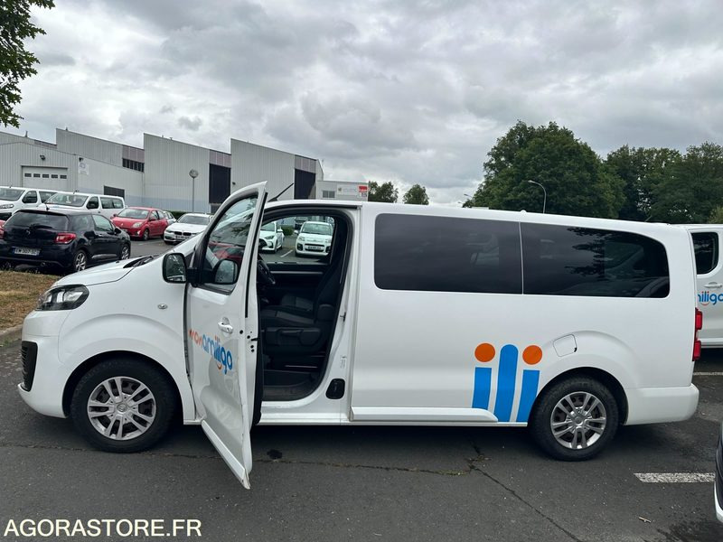 EM-859-ZF - Roulant - VP - 9 Places - Jumpy SPACE TOURER - 227 726 Kms - Minibús, Furgoneta de pasajeros: foto 3 EM-859-ZF - Roulant - VP - 9 Places - Jumpy SPACE TOURER - 227 726 Kms - Minibús, Furgoneta de pasajeros: foto 3