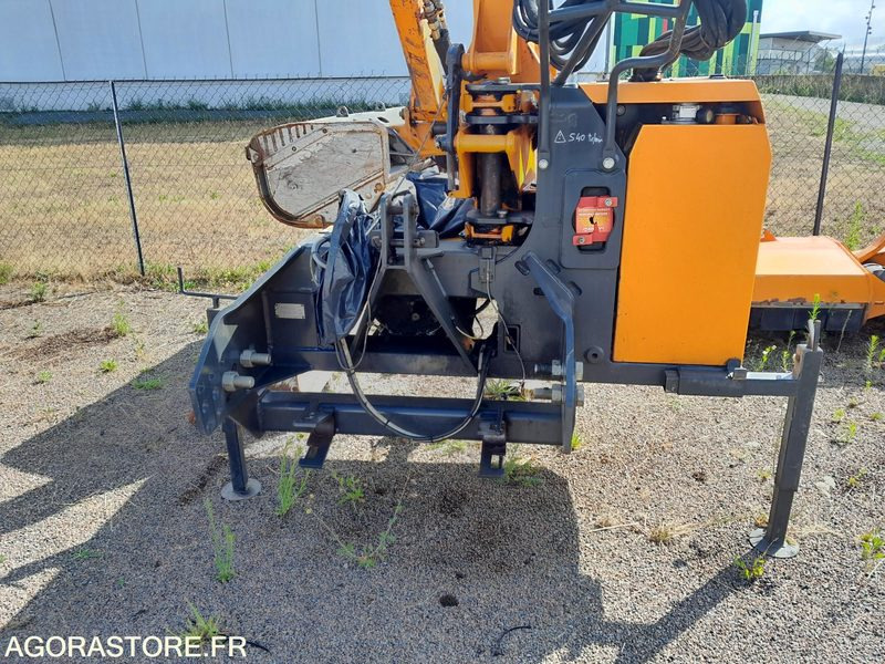 Epareuse Norémat Optima avec tête de débroussaillage norémat - Desbrozadora de brazo: foto 5 Epareuse Norémat Optima avec tête de débroussaillage norémat - Desbrozadora de brazo: foto 5