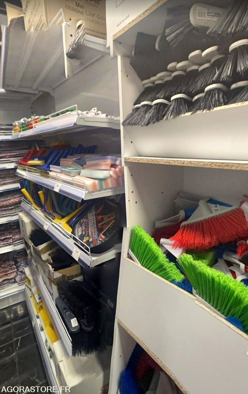 Étagères métalliques professionnelles complètes – 100 mètres linéaires – ÉTAT NE - Herramienta/ Equipo: foto 2 Étagères métalliques professionnelles complètes – 100 mètres linéaires – ÉTAT NE - Herramienta/ Equipo: foto 2