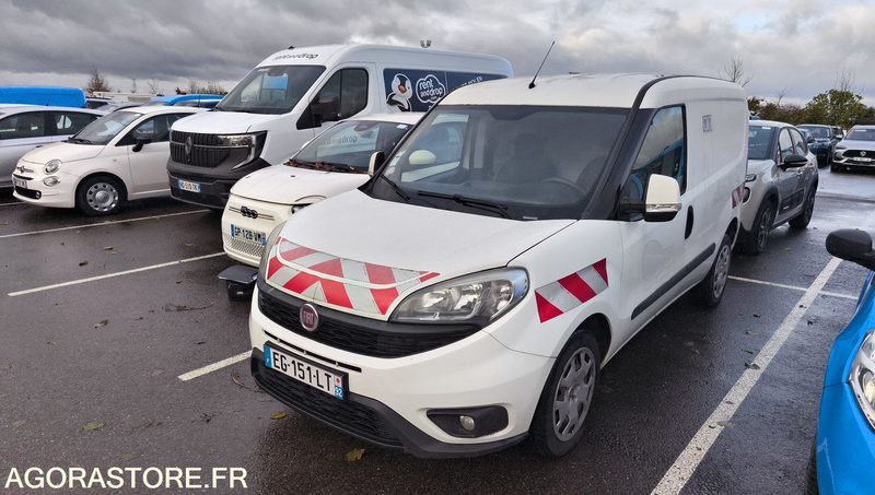 FIAT DOBLO - 02/11/2016 - 66549kms - EG151LT - Furgoneta pequeña: foto 3 FIAT DOBLO - 02/11/2016 - 66549kms - EG151LT - Furgoneta pequeña: foto 3