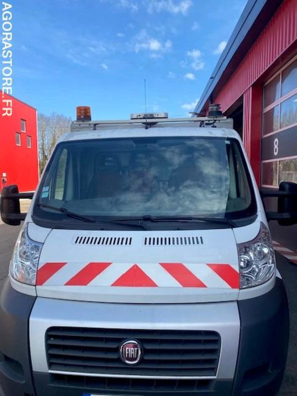 FIAT DUCATO 3347 - Furgón: foto 1 FIAT DUCATO 3347 - Furgón: foto 1