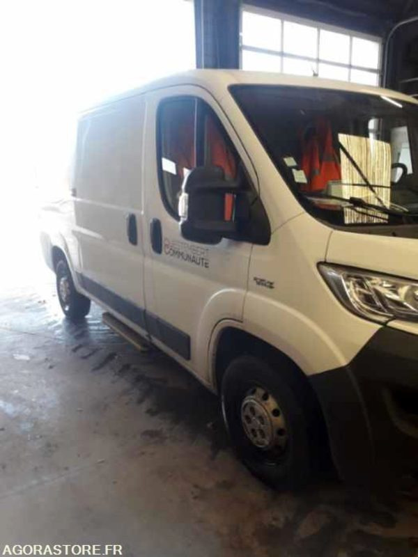FIAT DUCATO L1/H1 Carburation essence/GNV 49511km 2019 - Furgón: foto 1 FIAT DUCATO L1/H1 Carburation essence/GNV 49511km 2019 - Furgón: foto 1