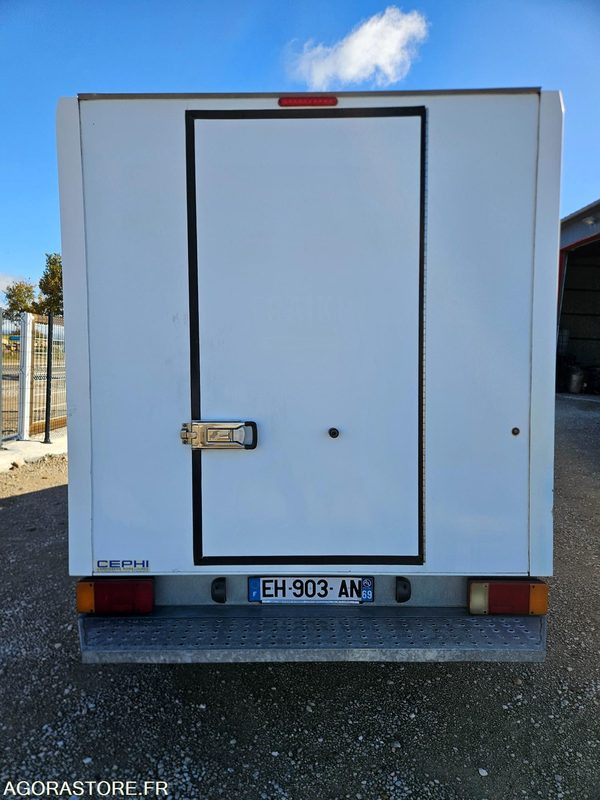 FIAT SCUDO 2.0 130 CAISSE FRIGORIFIQUE FRCX 3 PLACES - Furgoneta frigorifica: foto 5 FIAT SCUDO 2.0 130 CAISSE FRIGORIFIQUE FRCX 3 PLACES - Furgoneta frigorifica: foto 5