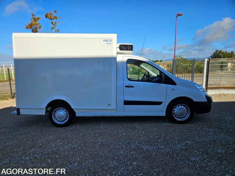 FIAT SCUDO 2.0 130 CAISSE FRIGORIFIQUE FRCX 3 PLACES - Furgoneta frigorifica: foto 3 FIAT SCUDO 2.0 130 CAISSE FRIGORIFIQUE FRCX 3 PLACES - Furgoneta frigorifica: foto 3
