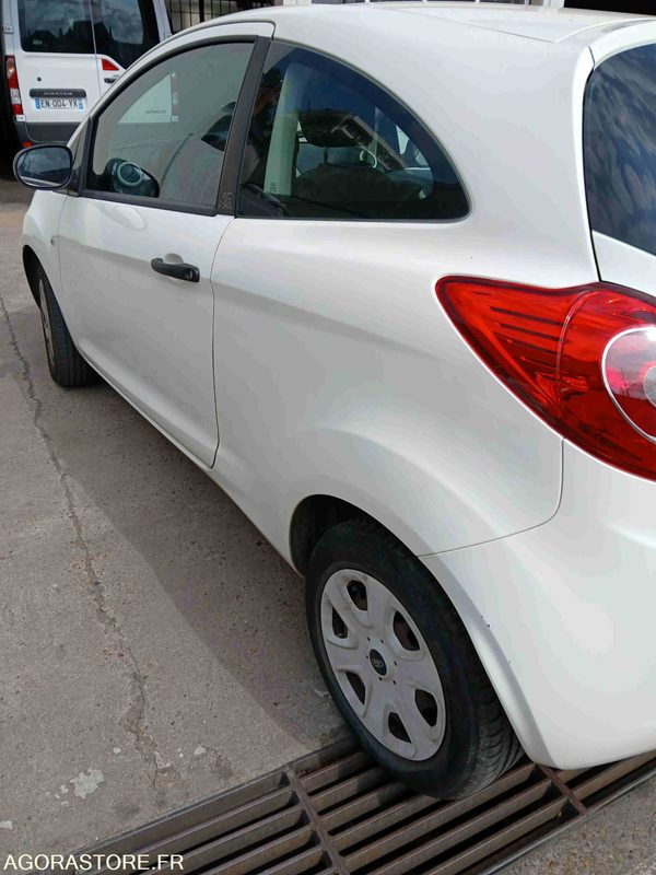 FORD KA - Coche: foto 3 FORD KA - Coche: foto 3