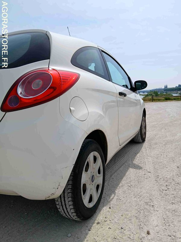 FORD KA - Coche: foto 5 FORD KA - Coche: foto 5