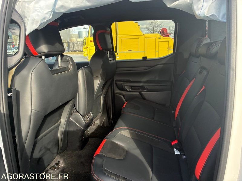 Pick-up FORD RANGER RAPTOR (2025): foto 7 Pick-up FORD RANGER RAPTOR (2025): foto 7