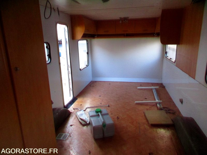 Furgoneta CARAVANE PRESTIGE double essieux: foto 6 Furgoneta CARAVANE PRESTIGE double essieux: foto 6
