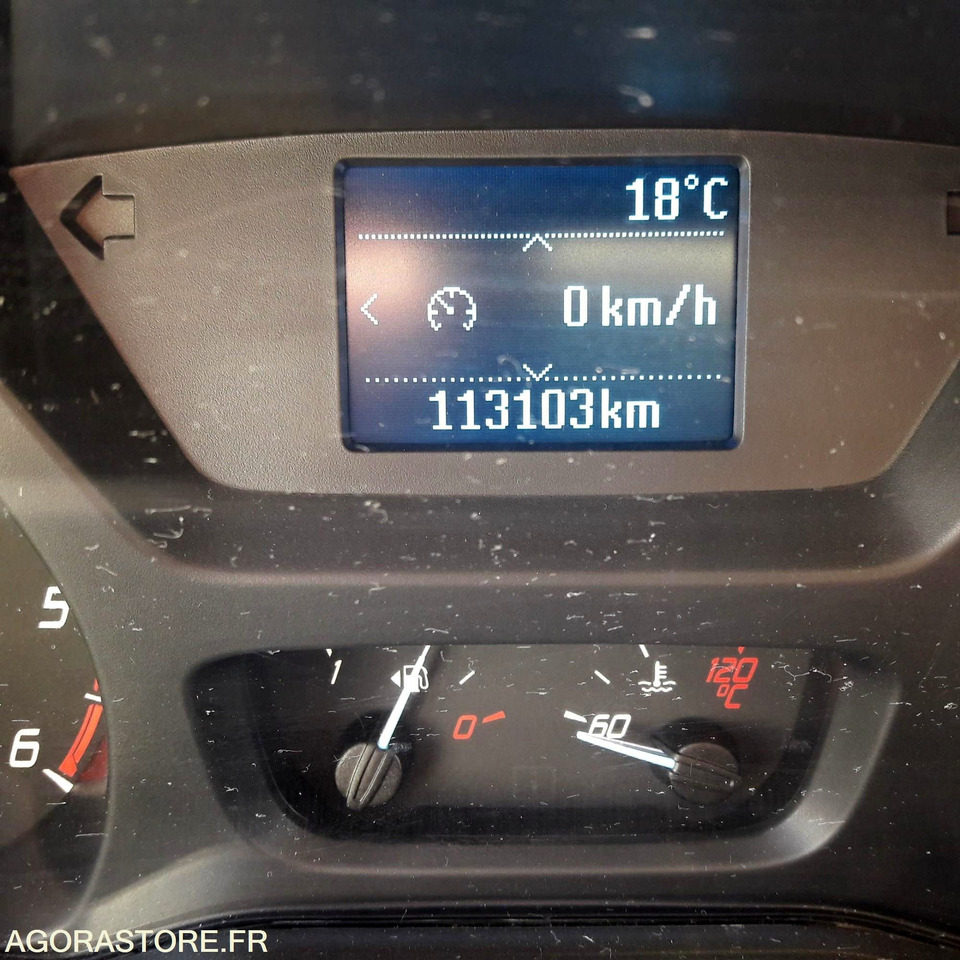 FORD TRANSIT CHASSIS CABINE- 2019- 113100KM - Furgoneta: foto 4 FORD TRANSIT CHASSIS CABINE- 2019- 113100KM - Furgoneta: foto 4