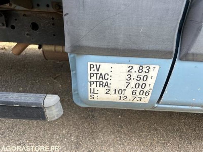 Furgón IVECO DAILY - 2011 - 158894KM - BN232WT: foto 17