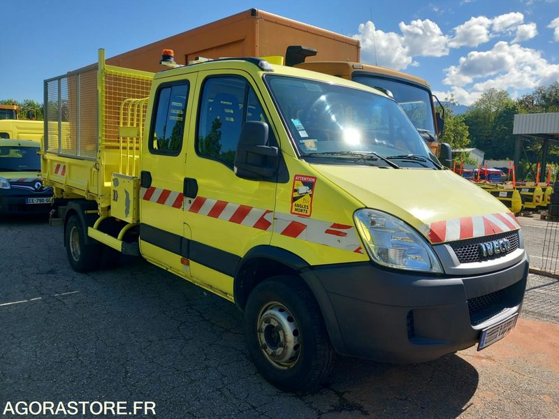 IVECO DAILY 65C18D DOUBLE CABINE BENNE (CI0410) - Furgoneta pequeña: foto 1 IVECO DAILY 65C18D DOUBLE CABINE BENNE (CI0410) - Furgoneta pequeña: foto 1