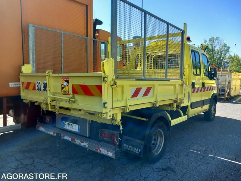 IVECO DAILY 65C18D DOUBLE CABINE BENNE (CI0410) - Furgoneta pequeña: foto 3 IVECO DAILY 65C18D DOUBLE CABINE BENNE (CI0410) - Furgoneta pequeña: foto 3