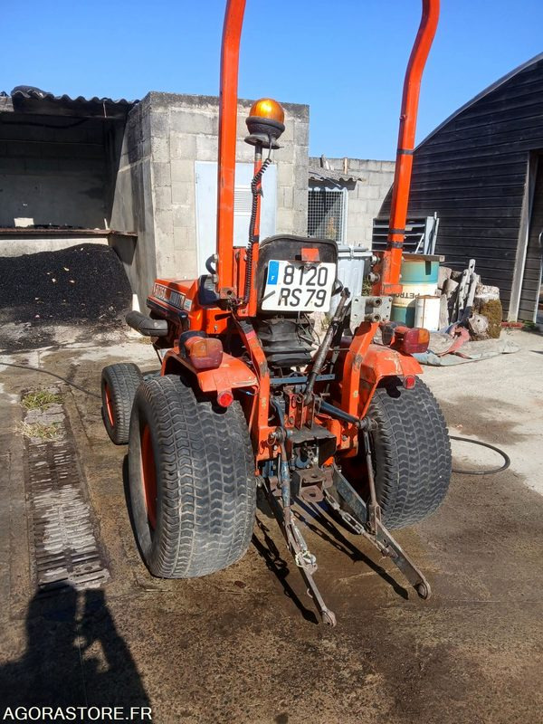 KUBOTA 1750D 4677 h 1990 - Tractor: foto 4 KUBOTA 1750D 4677 h 1990 - Tractor: foto 4