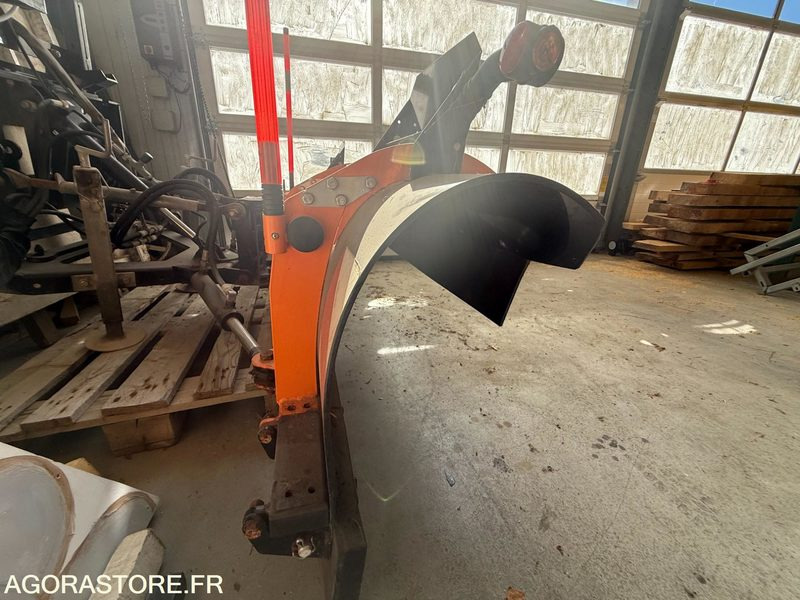 LAME A NEIGE AVEC FIXATION - Cuchilla quitanieves: foto 3 LAME A NEIGE AVEC FIXATION - Cuchilla quitanieves: foto 3