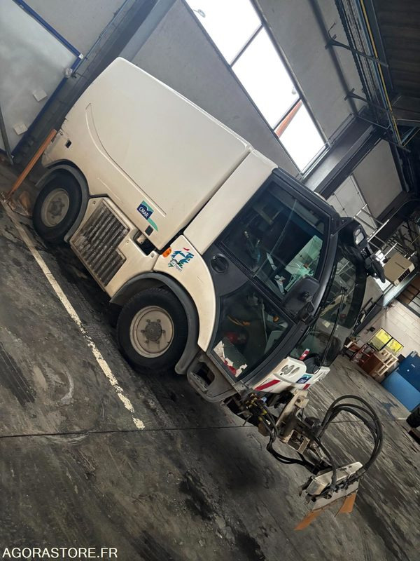 LAVEUSE CMAR LC 860 - Barredora vial: foto 1 LAVEUSE CMAR LC 860 - Barredora vial: foto 1