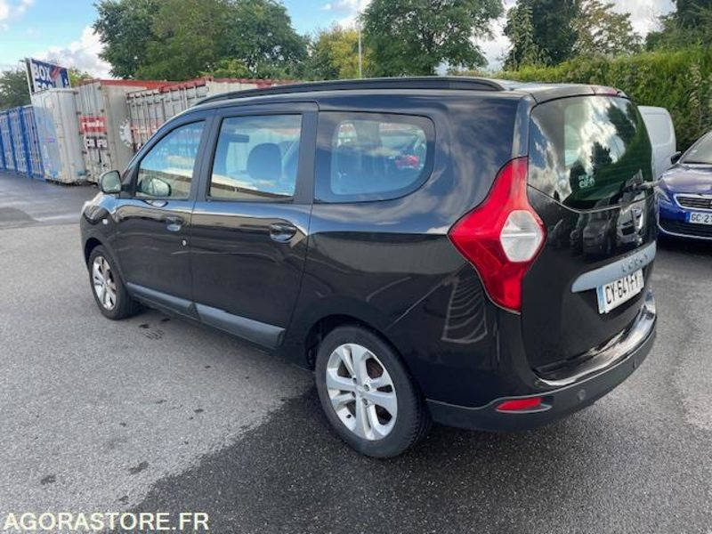 LODGY PRESTIGE 5PLACES 1.2Tce 115cv . 09/2013 . 161100 km - Coche: foto 2 LODGY PRESTIGE 5PLACES 1.2Tce 115cv . 09/2013 . 161100 km - Coche: foto 2