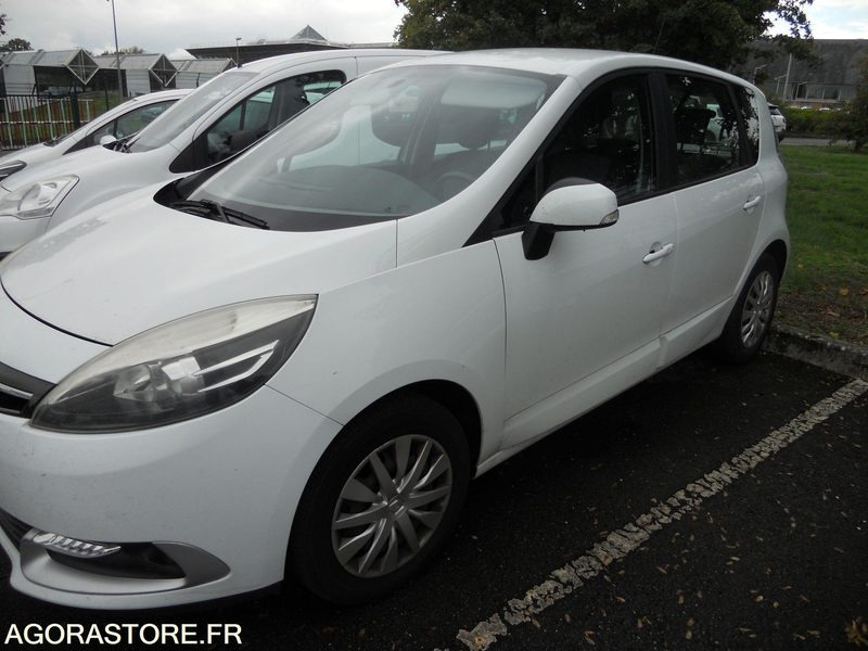 LOT 11 SLT - RENAULT SCENIC - Coche: foto 2 LOT 11 SLT - RENAULT SCENIC - Coche: foto 2