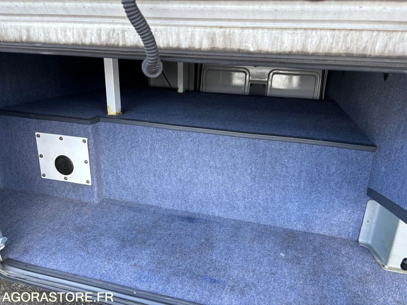 Lot de 3 minibus Mercedes mago et otokar navigo - Minibús, Furgoneta de pasajeros: foto 3 Lot de 3 minibus Mercedes mago et otokar navigo - Minibús, Furgoneta de pasajeros: foto 3