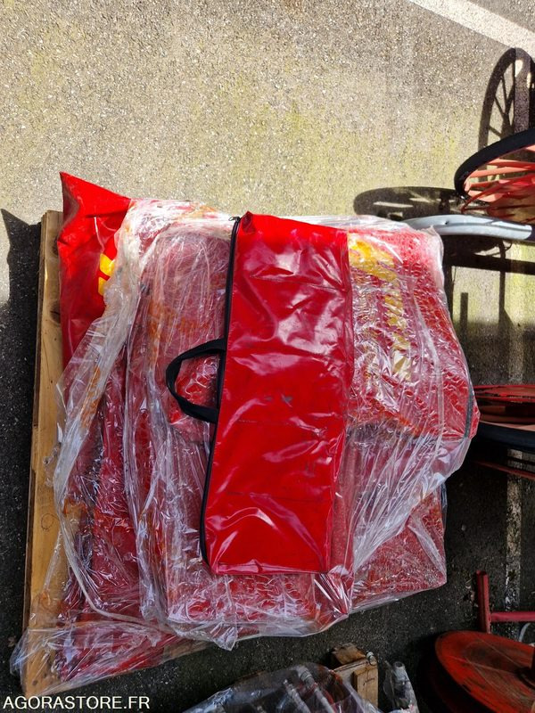 Lot de protection de coupe - LOT 6 - Herramienta/ Equipo: foto 1 Lot de protection de coupe - LOT 6 - Herramienta/ Equipo: foto 1