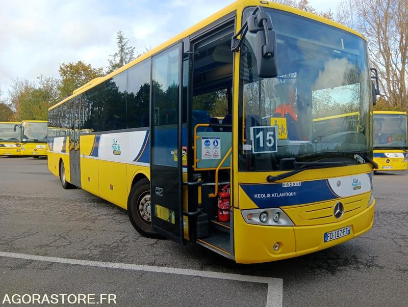 MERCEDES INTOURO N°093086 - Autobús escolar: foto 1 MERCEDES INTOURO N°093086 - Autobús escolar: foto 1