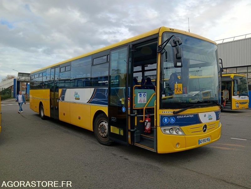 MERCEDES INTOURO N°093379 - Autobús escolar: foto 1 MERCEDES INTOURO N°093379 - Autobús escolar: foto 1