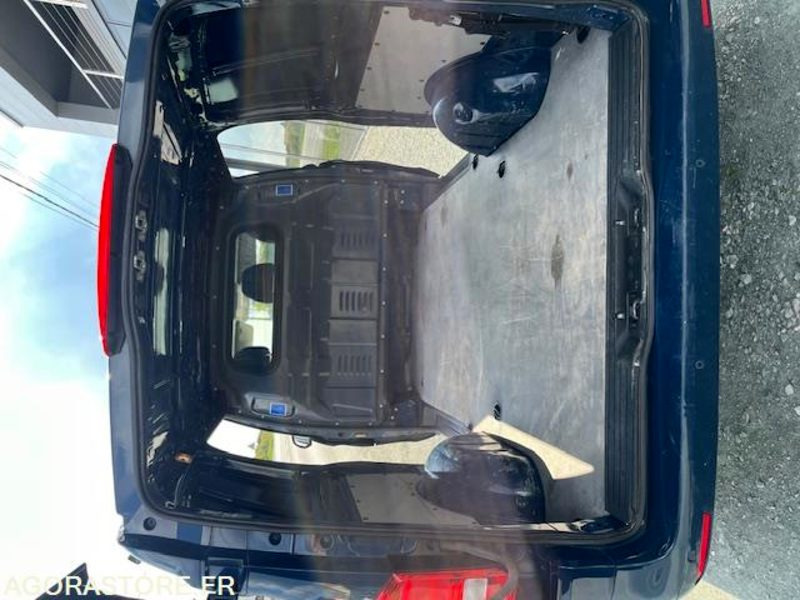 MERCEDES VITO FOURGON 116 CDI LONG 7G-TRONIC 3 PLACES - 2017 - Furgón: foto 4 MERCEDES VITO FOURGON 116 CDI LONG 7G-TRONIC 3 PLACES - 2017 - Furgón: foto 4