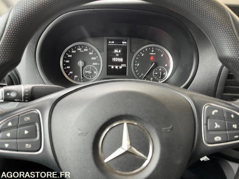 Leasing de  MERCEDES VITO MIXTO 116 CDI  LONG 5 PLACES - 2021 - 193 000km MERCEDES VITO MIXTO 116 CDI  LONG 5 PLACES - 2021 - 193 000km: foto 10