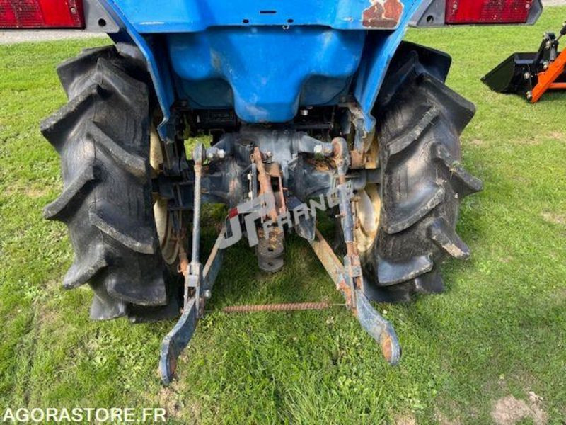MICRO TRACTEUR ISEKI 22 CV 3 cylindres diesel 1194H 2RM - Tractor: foto 3 MICRO TRACTEUR ISEKI 22 CV 3 cylindres diesel 1194H 2RM - Tractor: foto 3