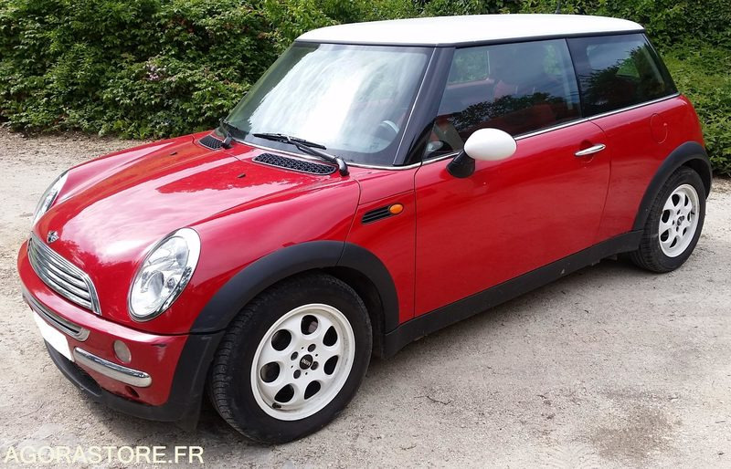 MINI COOPER 1.6 ESSENCE DE 12/2001 AVEC 123458 KM GARANTIS 1 ère MAIN - Coche: foto 1 MINI COOPER 1.6 ESSENCE DE 12/2001 AVEC 123458 KM GARANTIS 1 ère MAIN - Coche: foto 1