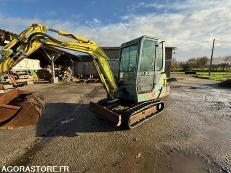 Excavadora MINI-PELLE - YANMAR B25 V - 2,7 Tonnes - 2000 - 8471H: foto 12