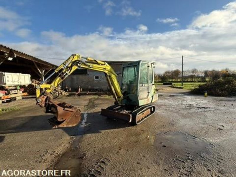 Excavadora MINI-PELLE - YANMAR B25 V - 2,7 Tonnes - 2000 - 8471H: foto 18