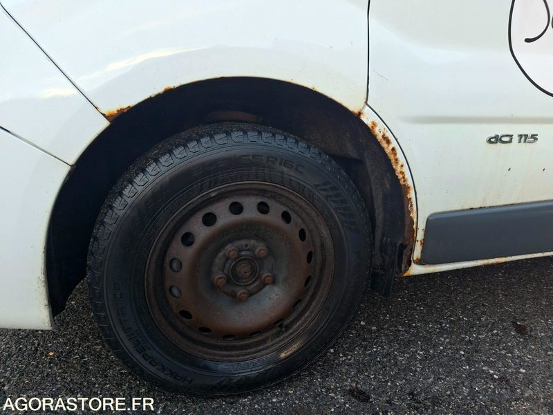 MINIBUS RENAULT TRAFIC - Minibús, Furgoneta de pasajeros: foto 3 MINIBUS RENAULT TRAFIC - Minibús, Furgoneta de pasajeros: foto 3