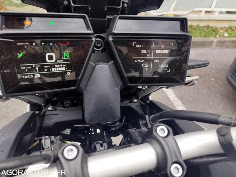 MOTO YAMAHA POLICE MUNICIPALE - Motocicleta: foto 2 MOTO YAMAHA POLICE MUNICIPALE - Motocicleta: foto 2