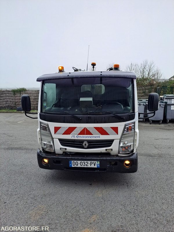 Micro benne - 2015 - 318532kms - DQ032PV - Furgoneta basculante: foto 1 Micro benne - 2015 - 318532kms - DQ032PV - Furgoneta basculante: foto 1