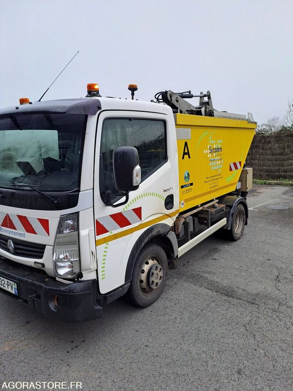 Micro benne - 2015 - 318532kms - DQ032PV - Furgoneta basculante: foto 4 Micro benne - 2015 - 318532kms - DQ032PV - Furgoneta basculante: foto 4