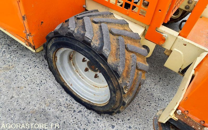 Nacelle DIESEL JLG 260MRT - Plataforma elevadora: foto 4 Nacelle DIESEL JLG 260MRT - Plataforma elevadora: foto 4