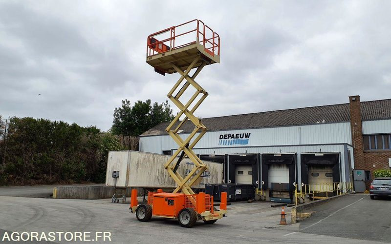 Nacelle DIESEL JLG 260MRT - Plataforma elevadora: foto 1 Nacelle DIESEL JLG 260MRT - Plataforma elevadora: foto 1