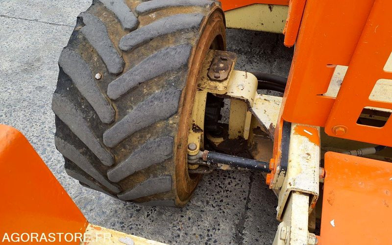 Nacelle DIESEL JLG 260MRT - Plataforma elevadora: foto 4 Nacelle DIESEL JLG 260MRT - Plataforma elevadora: foto 4