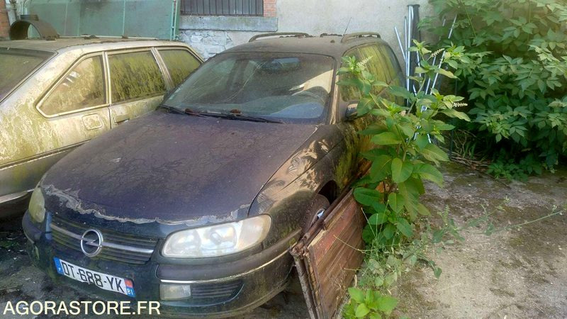 OPEL OMÉGA BREAK - 1996 - Coche familiar: foto 2 OPEL OMÉGA BREAK - 1996 - Coche familiar: foto 2